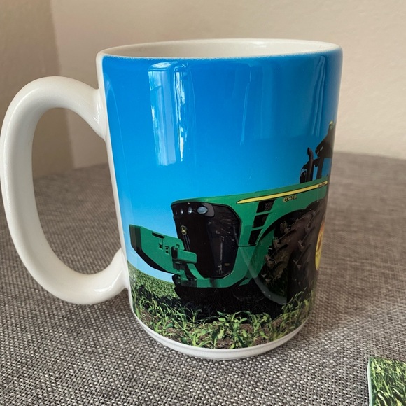 John Deere Mug and Coaster Set in original packaging. - Picture 3 of 12